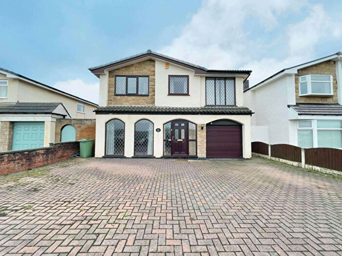 4 Bedroom Detached House For Sale In Princes Way, Fleetwood, FY7