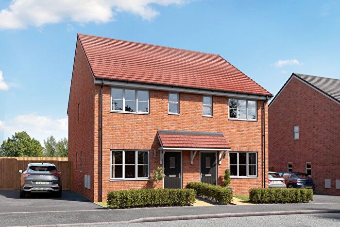 2 Bedroom Town House For Sale In Red Lane, South Normanton, Alfreton, DE55