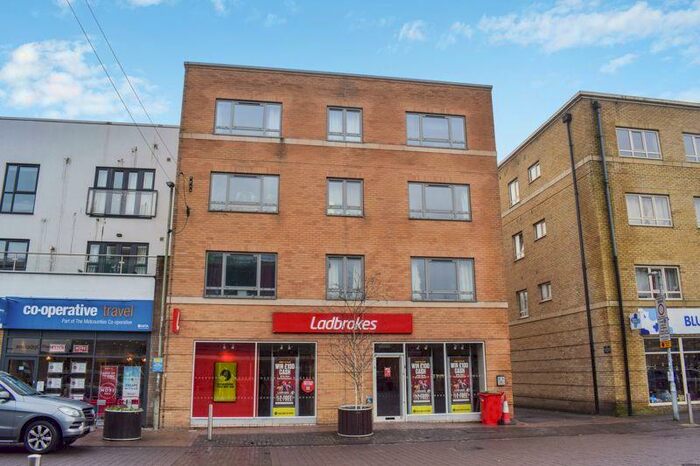 1 Bedroom Apartment To Rent In High Street, Kidlington, OX5