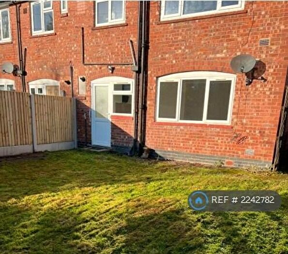 1 Bedroom Flat To Rent In Hardy Lane, Manchester, M21