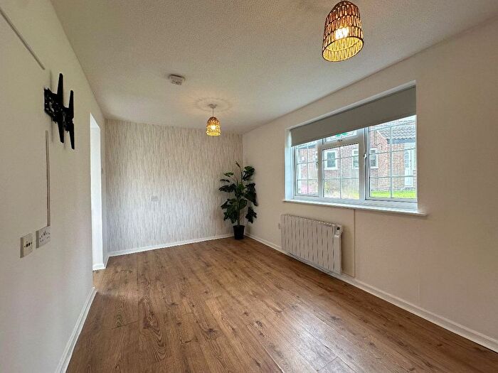 Studio To Rent In Brendon Close, Shepshed, Loughborough, LE12