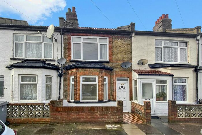 2 Bedroom Cottage For Sale In Priory Park Road, Wembley, HA0