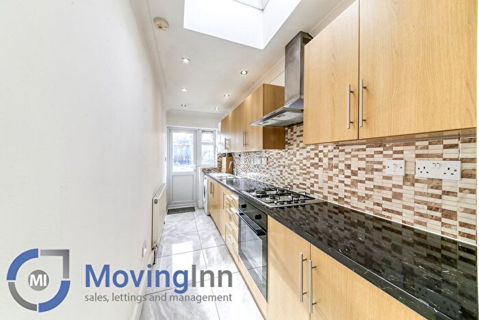 2 Bedroom Flat To Rent In Heath Road, Thornton Heath, CR7