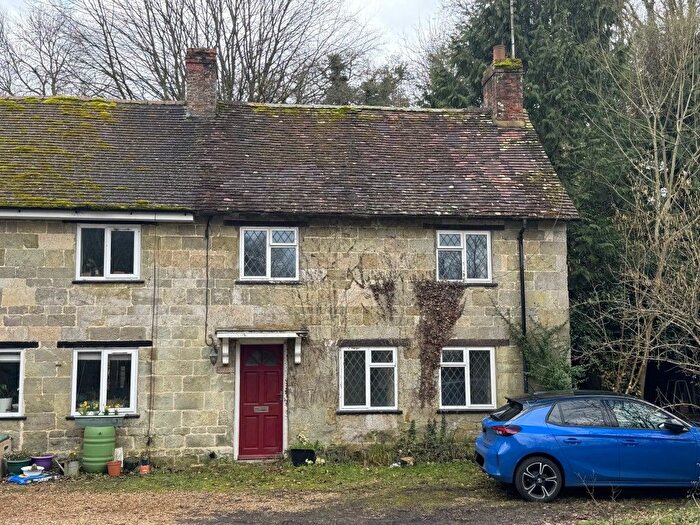 End Of Terrace House For Sale In Postmans Cottage, Shaftesbury Road, Compton Chamberlayne, Salisbury, SP3