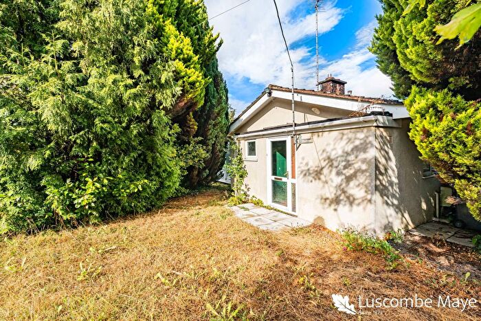 3 Bedroom Bungalow For Sale In Springfield Road, South Brent, TQ10