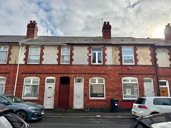 3 Bedroom Terraced House For Sale In Hayes Street, West Bromwich, West Midlands, B70