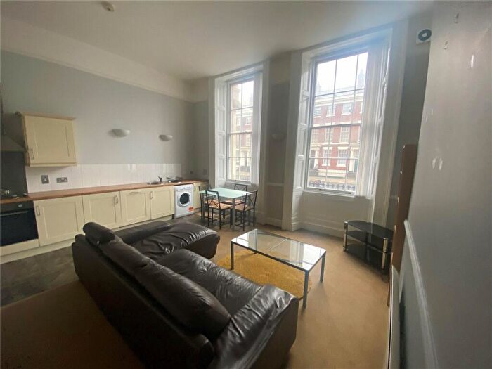 1 Bedroom Apartment To Rent In Catherine House, - Upper Parliament Street, Liverpool, Merseyside, L8