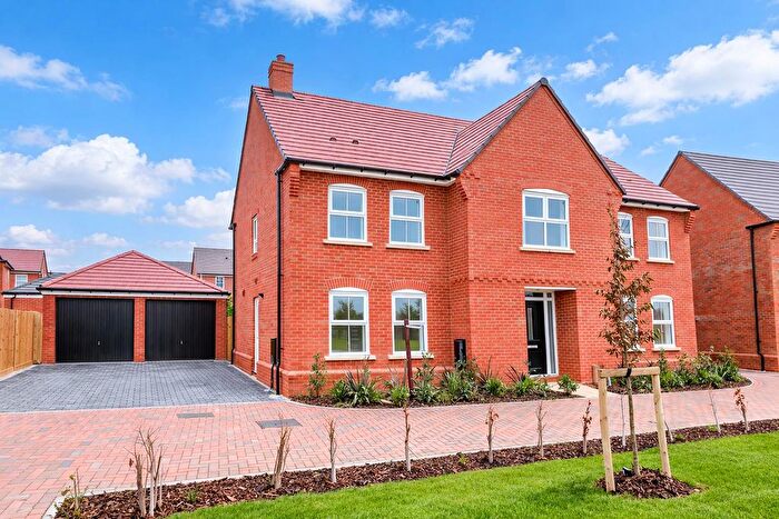 5 Bedroom Detached House For Sale In Cadewell Lane, Benson, OX10