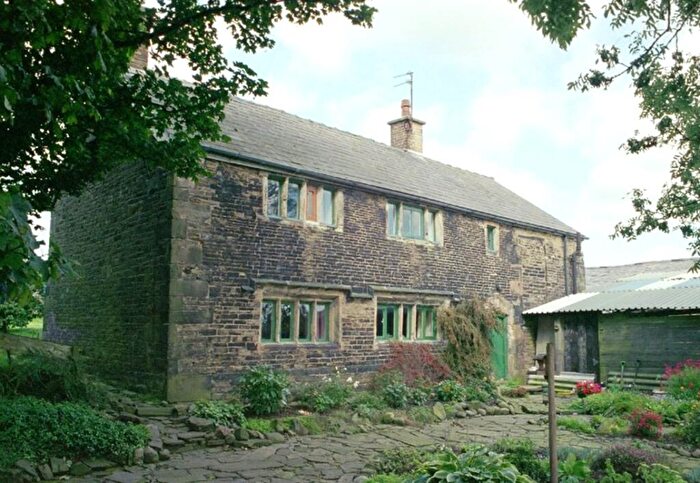 Farm House For Sale In Bentley Hall Road, Bury, BL8