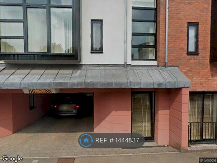 2 Bedroom Flat To Rent In Tudor Street, Exeter, EX4