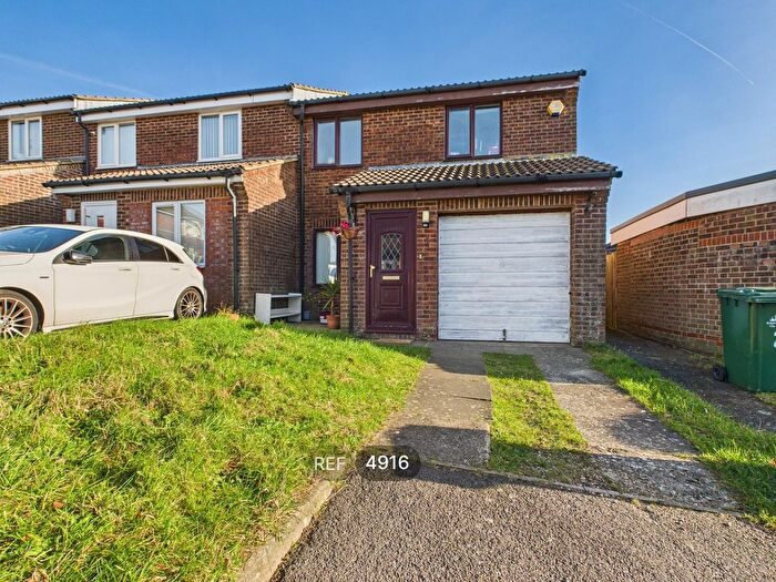 4 Bedroom Semi-Detached House To Rent In Lynchet Walk, Brighton, BN1