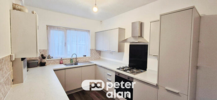 3 Bedroom Property To Rent In Ynysymaerdy Road, Neath, SA11