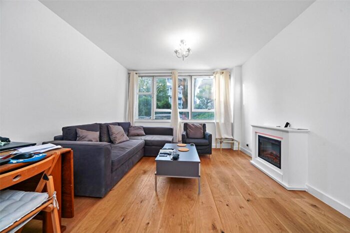 2 Bedroom Flat To Rent In Lords View, St. Johns Wood Road, NW8