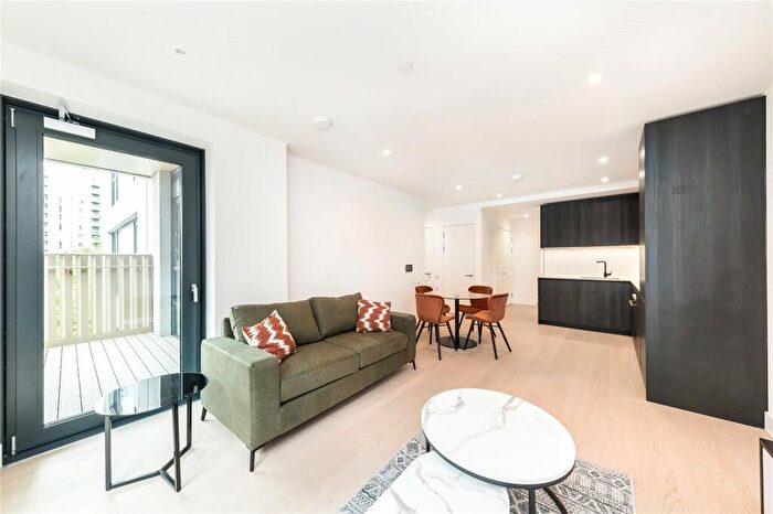 1 Bedroom Apartment To Rent In Hawksbury Heights, Hewson Way, London, SE17