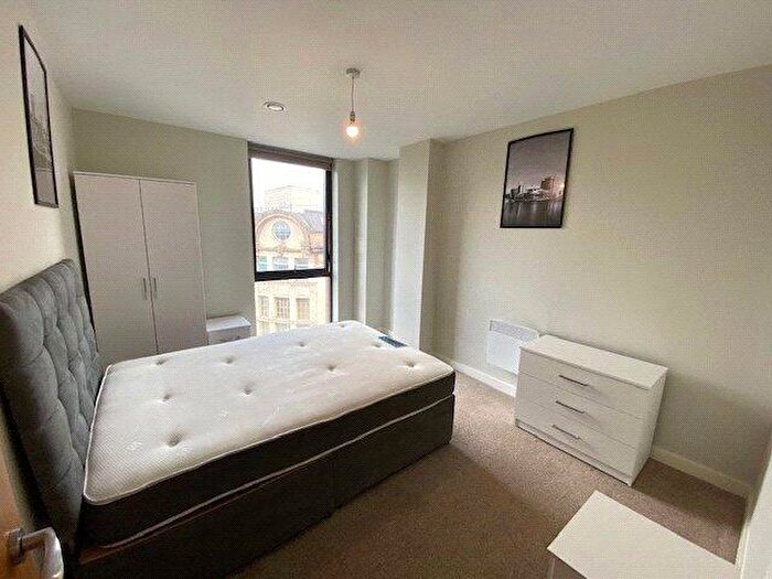 2 Bedroom Apartment To Rent In Adelphi Street, Salford, Manchester City Centre, Greater Manchester, M3