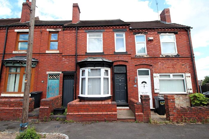 3 Bedroom Block Of Flats For Sale In Park Road, Netherton, Dudley, DY2