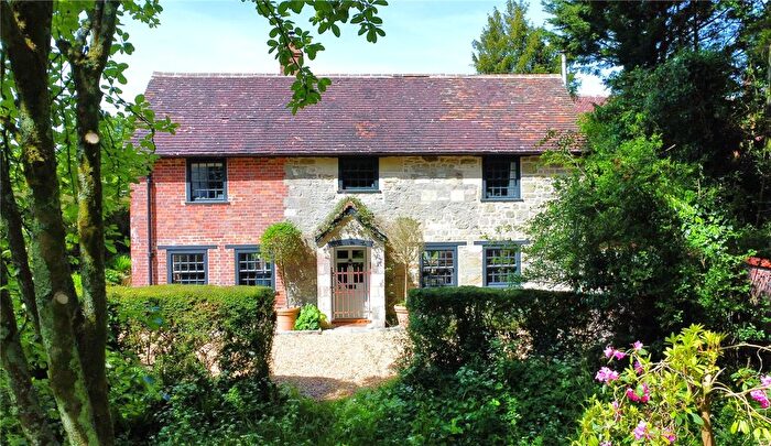 4 Bedroom Country House For Sale In Upton, East Knoyle, Salisbury, Wiltshire, SP3