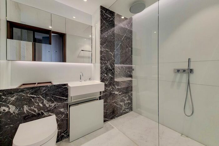 Studio To Rent In Southwark Place, Southwark, London, SE1