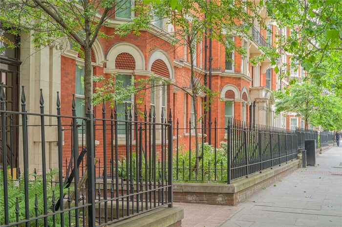 2 Bedroom Flat For Sale In Hanover Gate Mansions, Park Road, Marylebone, NW1
