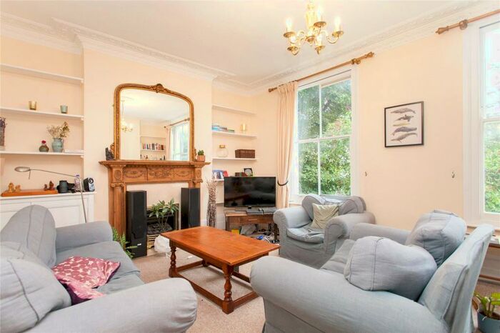 4 Bedroom Terraced House To Rent In Almorah Road, Islington, N1