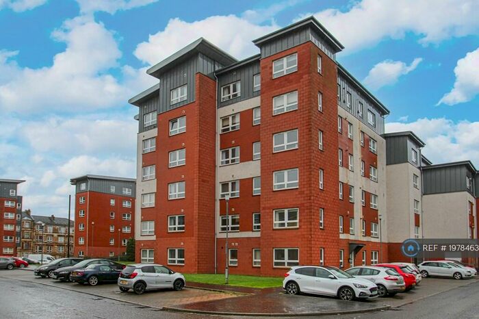 3 Bedroom Flat To Rent In Whitehill Place, Glasgow, G31