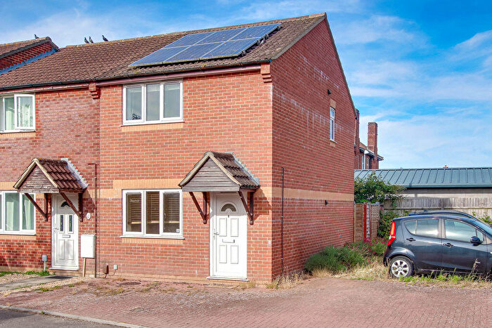 2 Bedroom Terraced House To Rent In Frome Road, Trowbridge, BA14