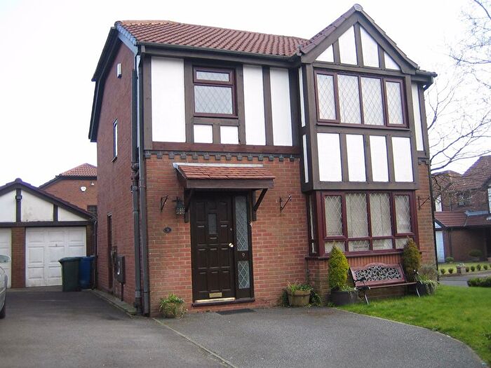 3 Bedroom Detached House To Rent In Cambrian Way, Haslingden, Rossendale, BB4