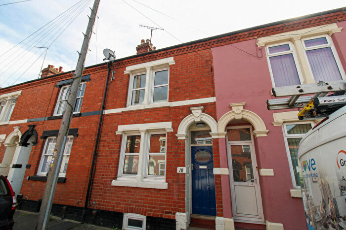 2 Bedroom Terraced House To Rent In Carlton Road, Northampton, NN2