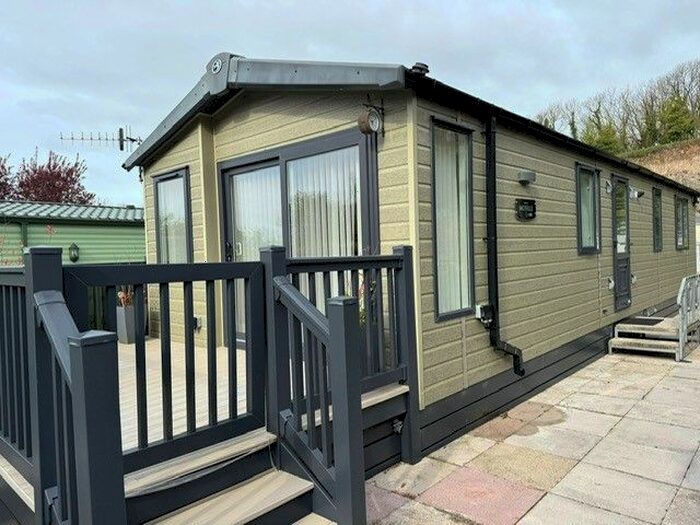 2 Bedroom Property For Sale In Silverdale Road, Warton, Carnforth, LA5