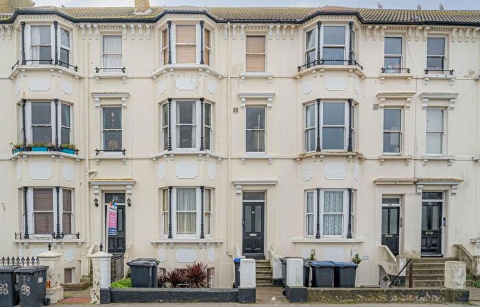 1 Bedroom Flat To Rent In Central Parade, Herne Bay, Kent, CT6