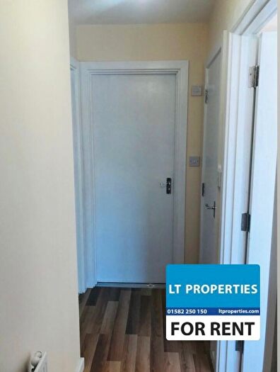 1 Bedroom Flat To Rent In Flat, Dumfries House, Dumfries Street, Luton, LU1