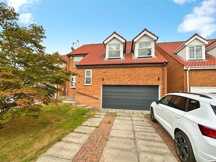 4 Bedroom Detached House For Sale In Northside Close, Middridge, Newton Aycliffe, DL5