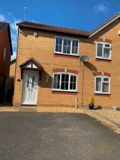 2 Bedroom House To Rent In Lutterworth, Leicestershire, LE17