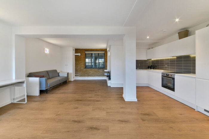 1 Bedroom Apartment To Rent In Springfield House, Dalston London, E8