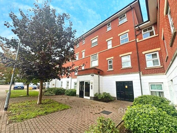 1 Bedroom Flat To Rent In Bell Chase, Aldershot, Hampshire, GU11