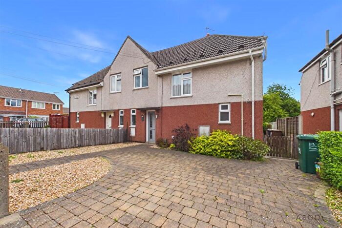3 Bedroom Semi Detached House For Sale In Hall Street, Church Gresley, Swadlincote, DE11