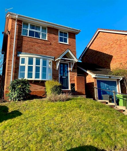 3 Bedroom Property To Rent In Lahn Drive, Droitwich, WR9