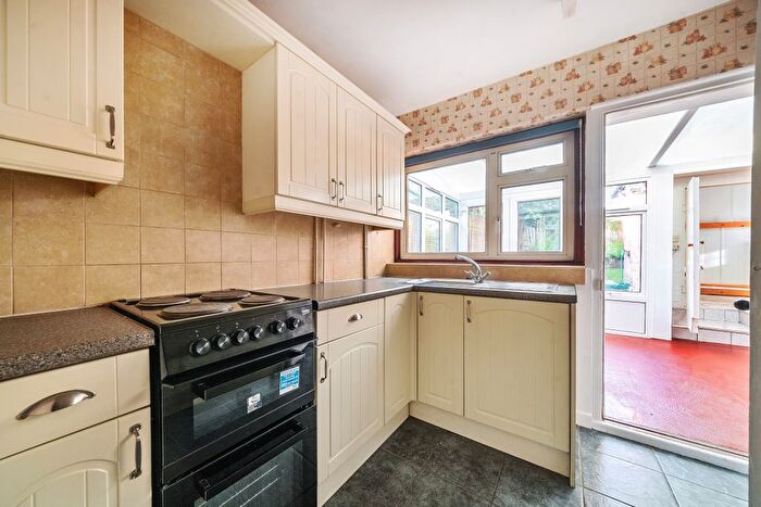 2 Bedroom Semi-Detached House For Sale In Tower Street, Alton, Hampshire, GU34
