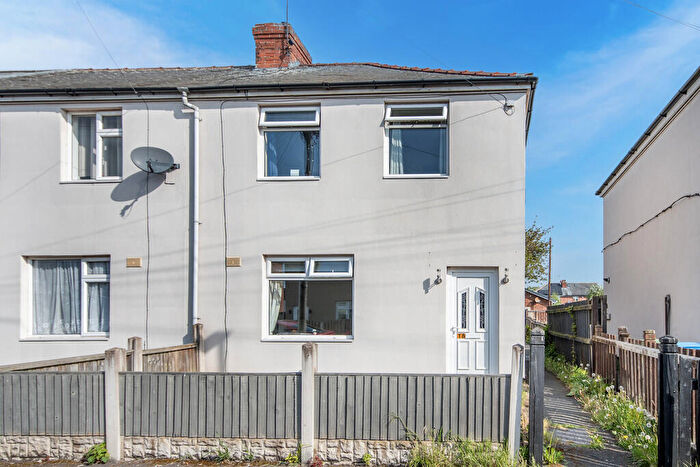4 Bedroom End Of Terrace House For Sale In Springfield Road, Retford, DN22