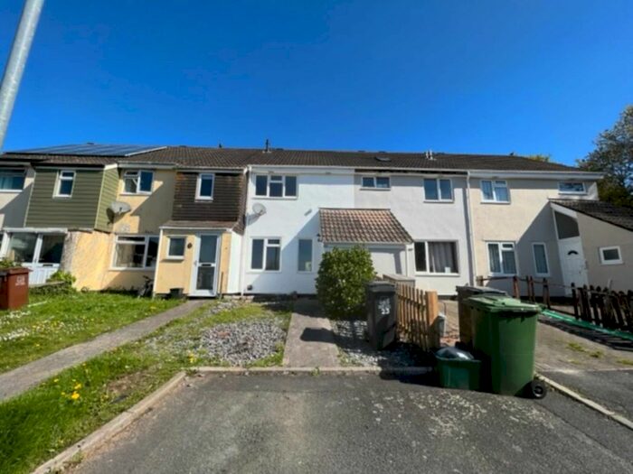 2 Bedroom Property To Rent In Ivybridge, Devon, PL21
