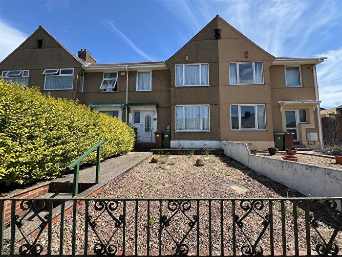 3 Bedroom Terraced House For Sale In Wombwell Crescent, Plymouth, PL2