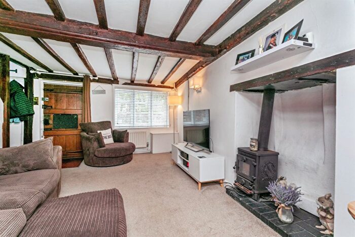 2 Bedroom Terraced House For Sale In Church Road, Ivinghoe, Leighton Buzzard, LU7