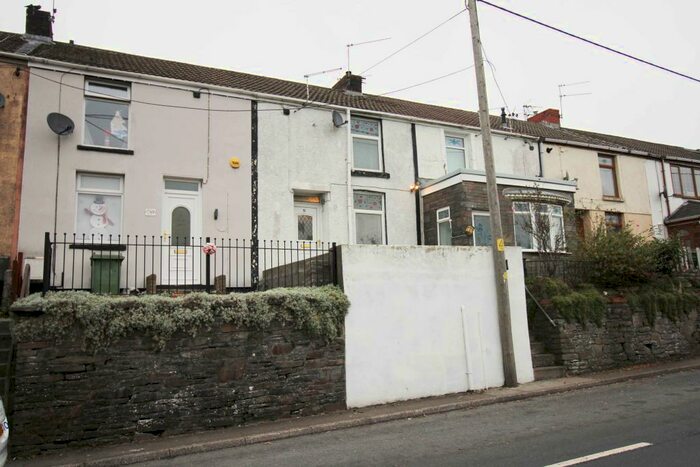 2 Bedroom Terraced House To Rent In High Street, Tonyrefail, CF39