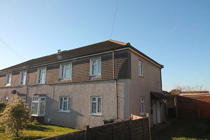 2 Bedroom Maisonette To Rent In Swaythling Road, Havant, Hampshire, PO9