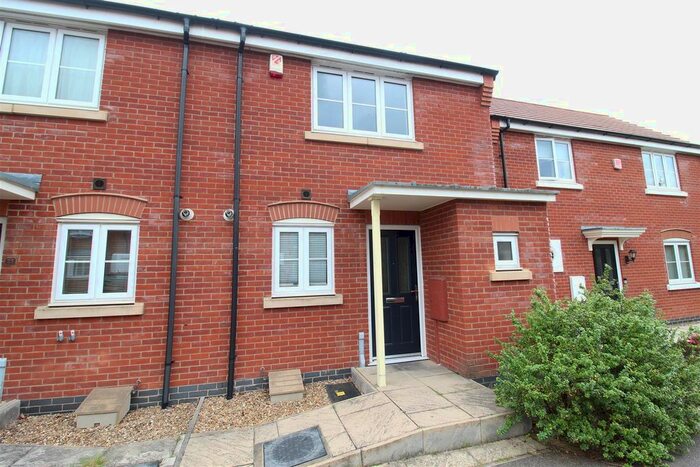 2 Bedroom Town House To Rent In Aitken Way, Loughborough, LE11
