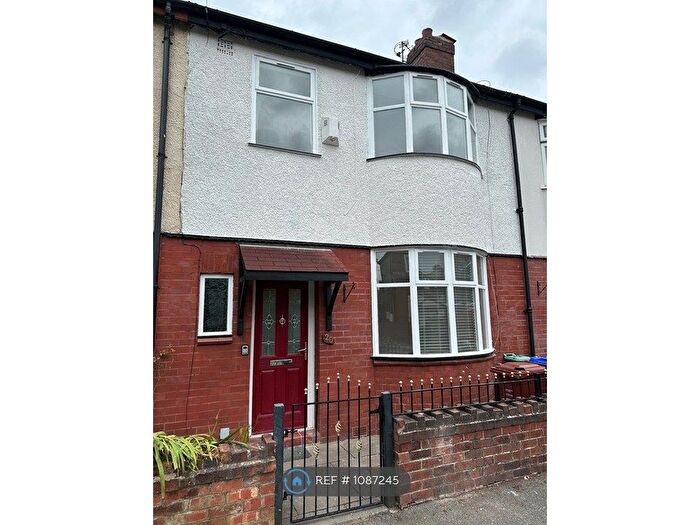 3 Bedroom Terraced House To Rent In Ashfield Grove, Manchester, M18