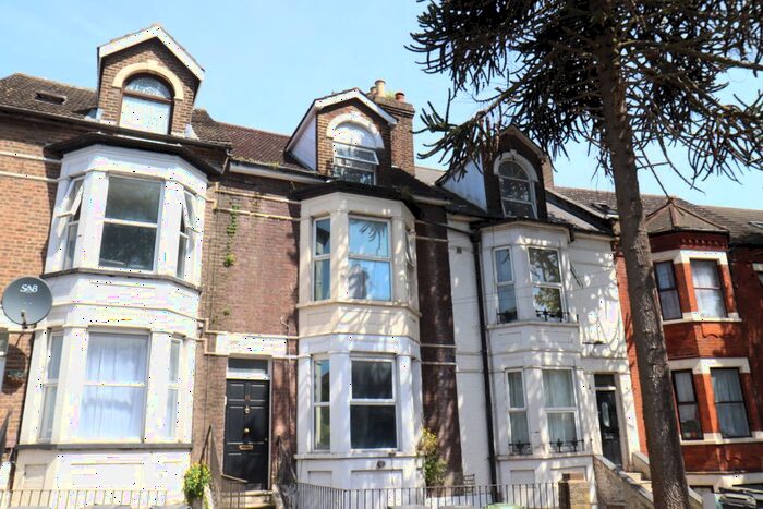1 Bedroom Flat To Rent In Napier Road, Luton, LU1