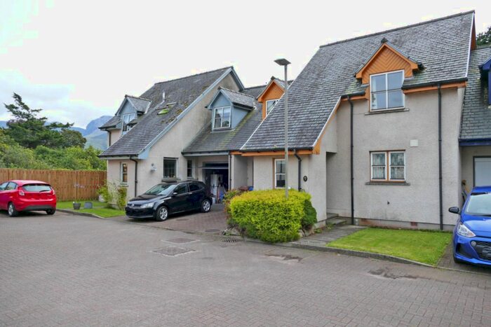 3 Bedroom Detached House For Sale In Ravensdale Court, Corpach, Fort William, PH33