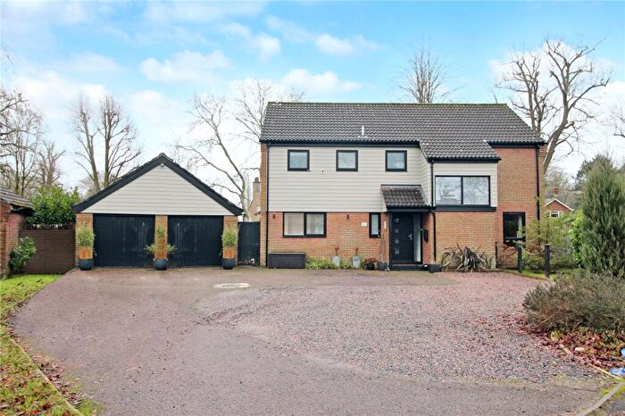 4 Bedroom Detached House For Sale In White House Gardens, Poringland, Norwich, Norfolk, NR14