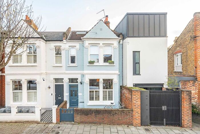 1 Bedroom Flat For Sale In Aslett Street, Earlsfield, SW18